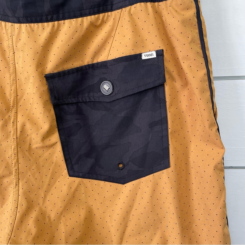 Vuori mustard yellow board‎ shorts men’s size XL 36 - Picture 6 of 7